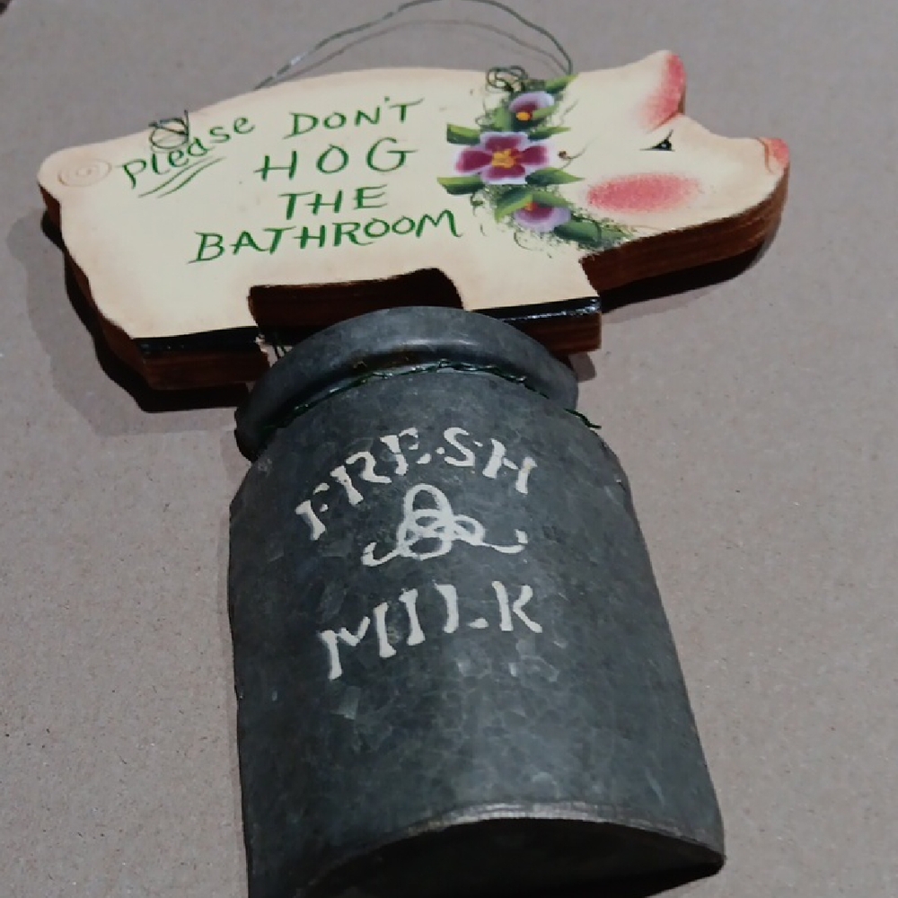 Decorative Bathroom Sign with Milk Can